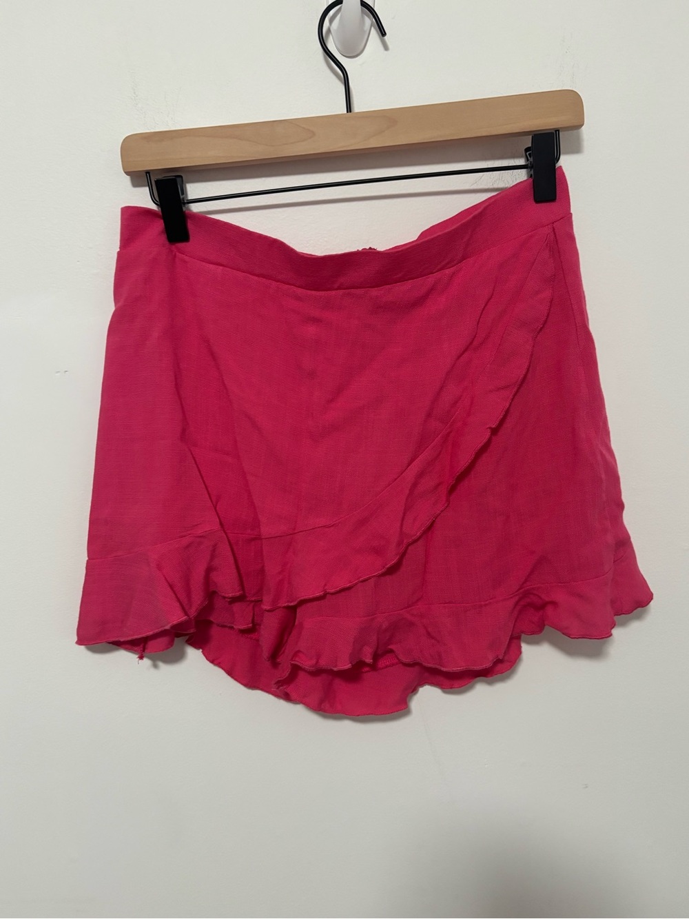 Altard state ruffle faux wrap hot pink skort